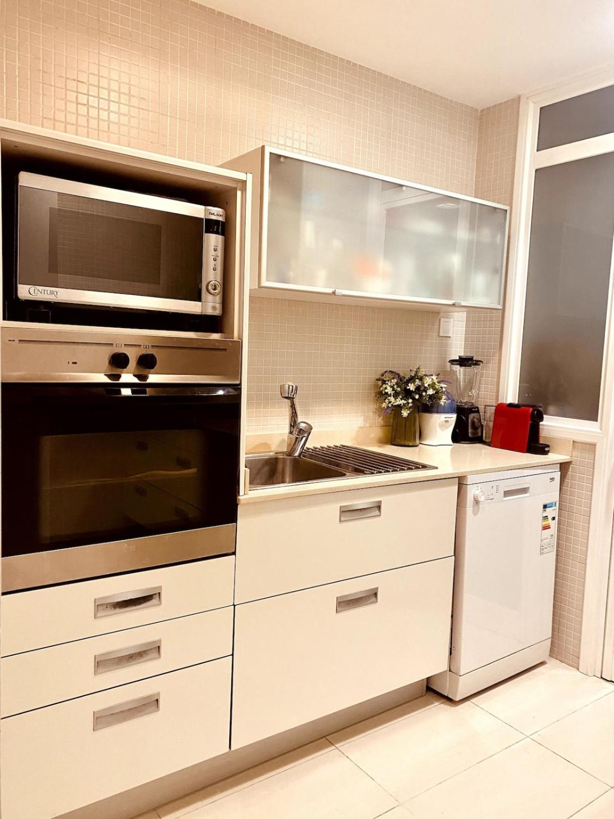 Fantastic 3 Bedrooms Appartement *
